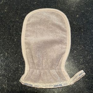 Norwex Body Scrub Mitt NWOT